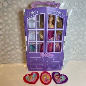 Disney Sleeping Beauty 🌹Princess Aurora’s closet